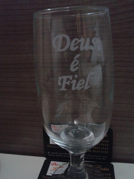 Taça de chopp jateada